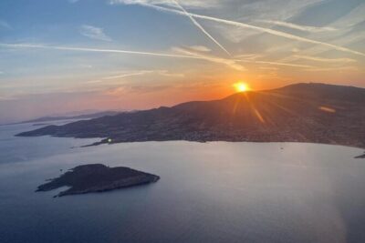 Private Helicopter Tour Santorini 20 minutes – up to 4 passengers