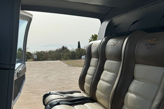 Private Helicopter Tour Santorini 30 minutes - up to 4 passengers - Why the private format matters