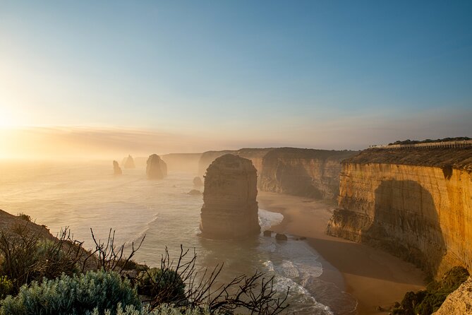 Private Helicopter Tour to 12 Apostles & Great Ocean Road - Returning inland to Melbourne