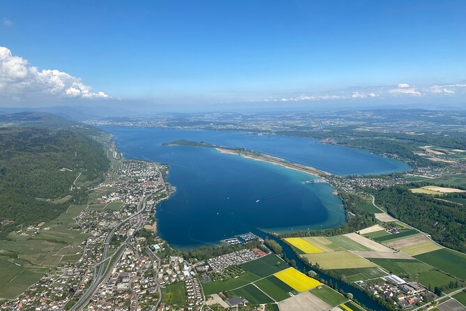 Private helicopter tour to Jura and Seeland - a beautiful sightseeing flight - The Jura Highlands From a Helicopter