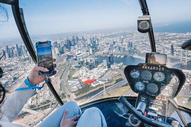 Private Melbourne Skyline Helicopter Ride - The Shrine, Botanic Gardens and Melbourne’s tallest towers