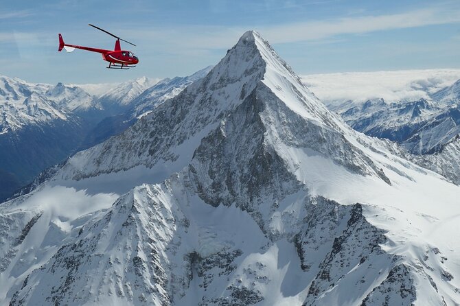 Private Swiss Alps helicopter tour over snow covered mountain peaks and glaciers - What the 42-minute flight actually gives you