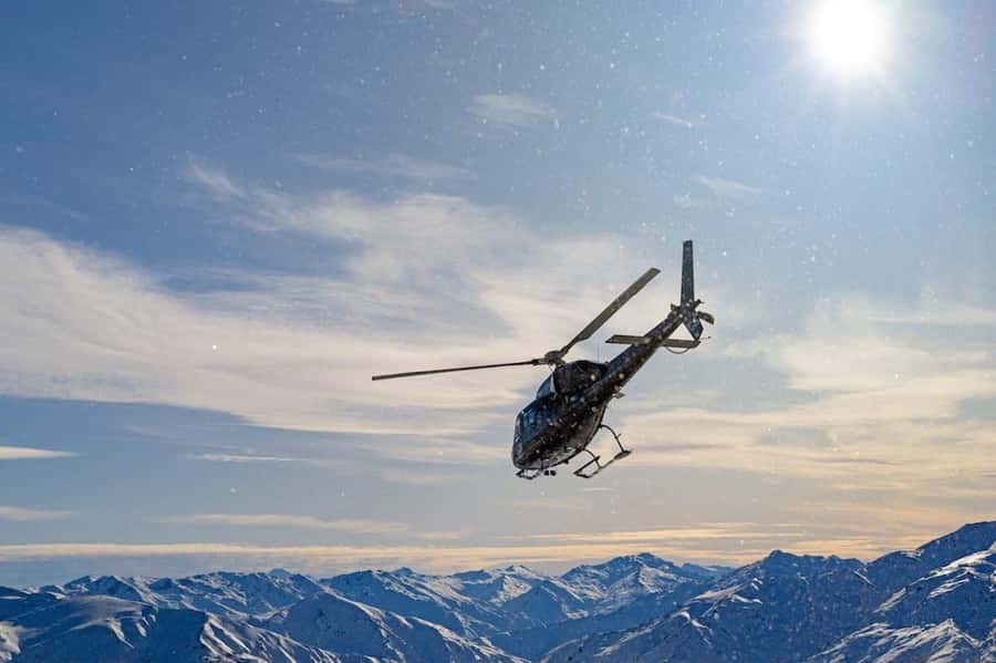 Queenstown Helicopter Flight with Snow Landing | 30 mins - Weather, snow, and the practical trade-offs