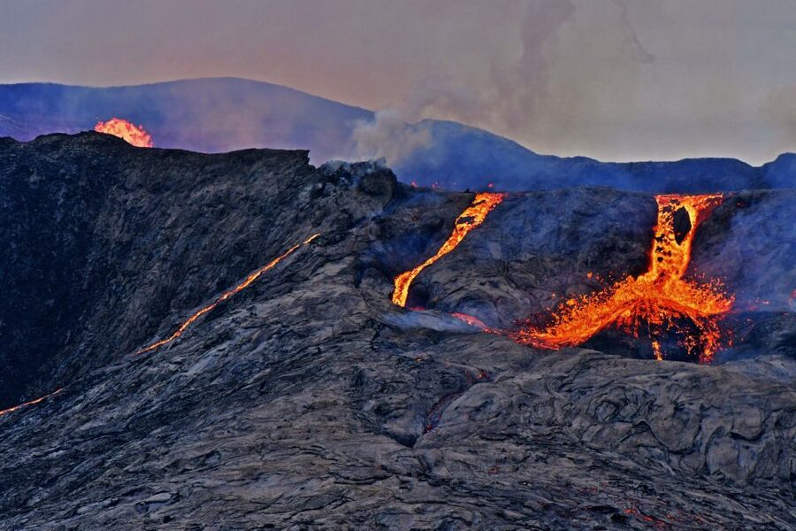 Reykjanes: Fagradalsfjall Eruption Helicopter Tour - The small group makes a difference