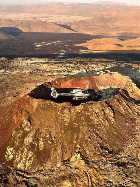 Reykjanes: Fagradalsfjall Eruption Helicopter Tour - What the 30 to 35-minute itinerary feels like
