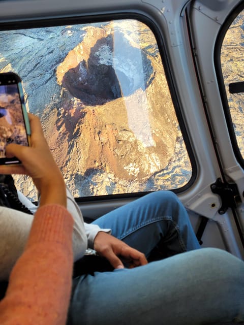 Reykjavik: 45-Minute Volcano Sightseeing Helicopter Tour - Sundhnúkahraun and the March 2024 eruption site