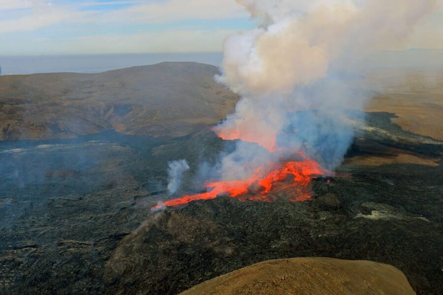Reykjavik: 45-Minute Volcano Sightseeing Helicopter Tour - Is the 45-minute volcano helicopter tour worth booking?