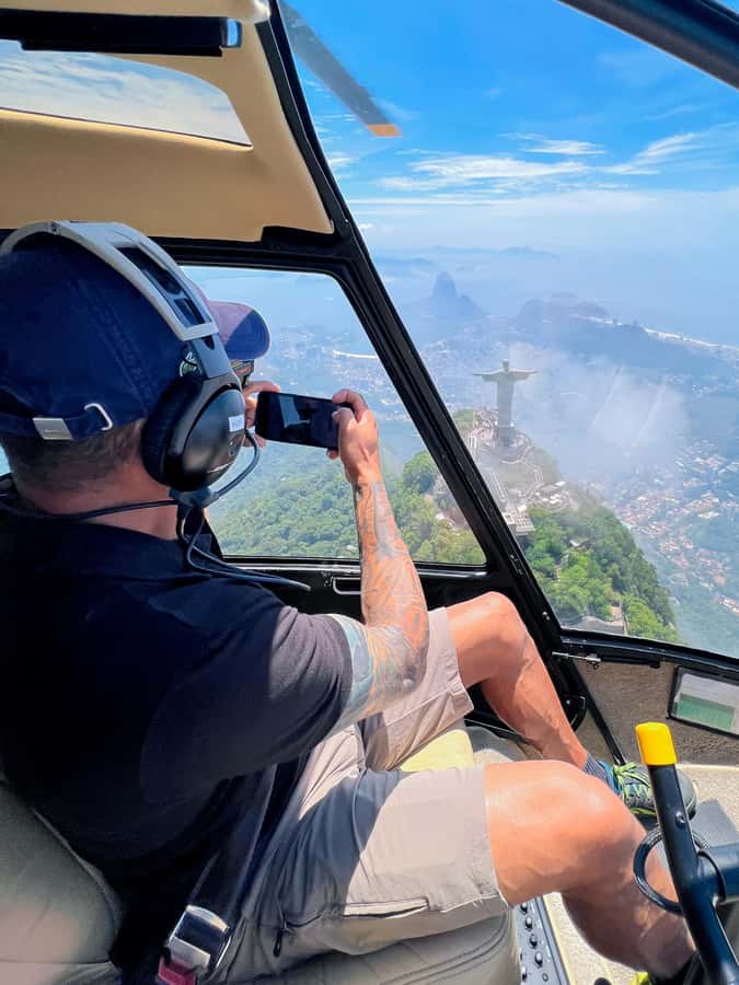Rio de Janeiro: Helicopter Flight Christ the Redeemer 30 min - From Reserve Beach to Barra Beach
