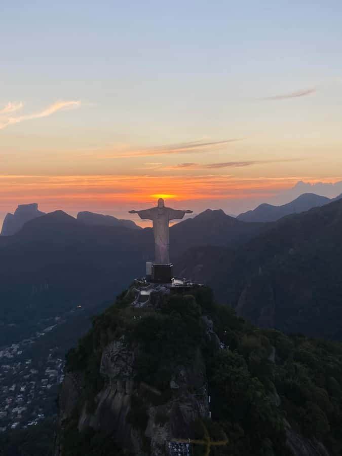 Rio De Janeiro Helicopter Flight Tour - The Feel of a Small Helicopter Ride