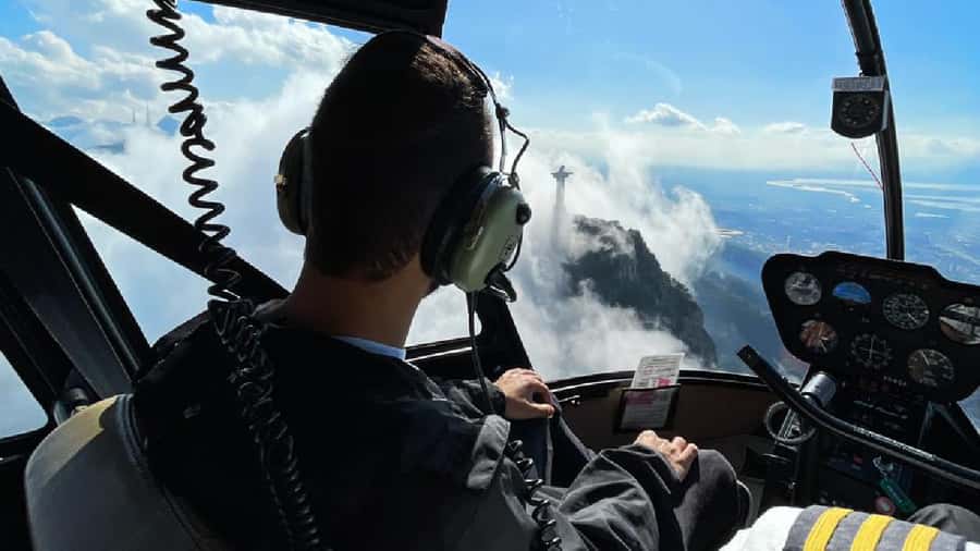Rio de Janeiro: Helicopter Tour - Photos, Wind, and the Cabin Experience