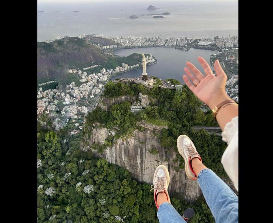 Rio de Janeiro Helicopter Tour | DOORS OFF - Leblon, Ipanema, and Lagoa Rodrigo de Freitas