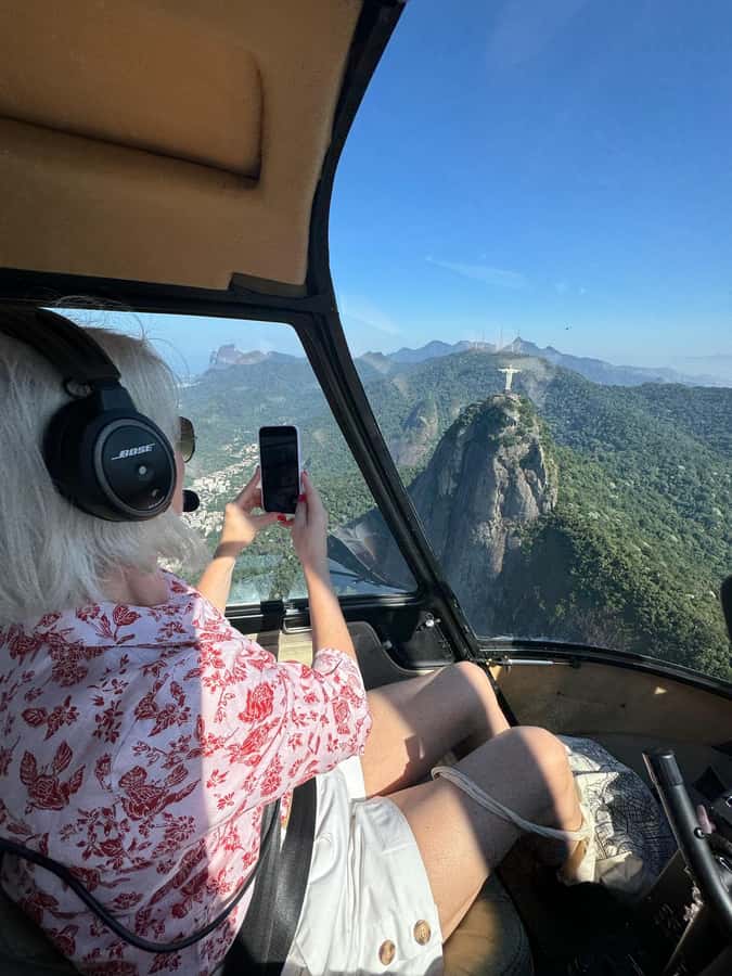 Rio de Janeiro: Helicopter Tour with an unforgettable view - Christ the Redeemer from the air