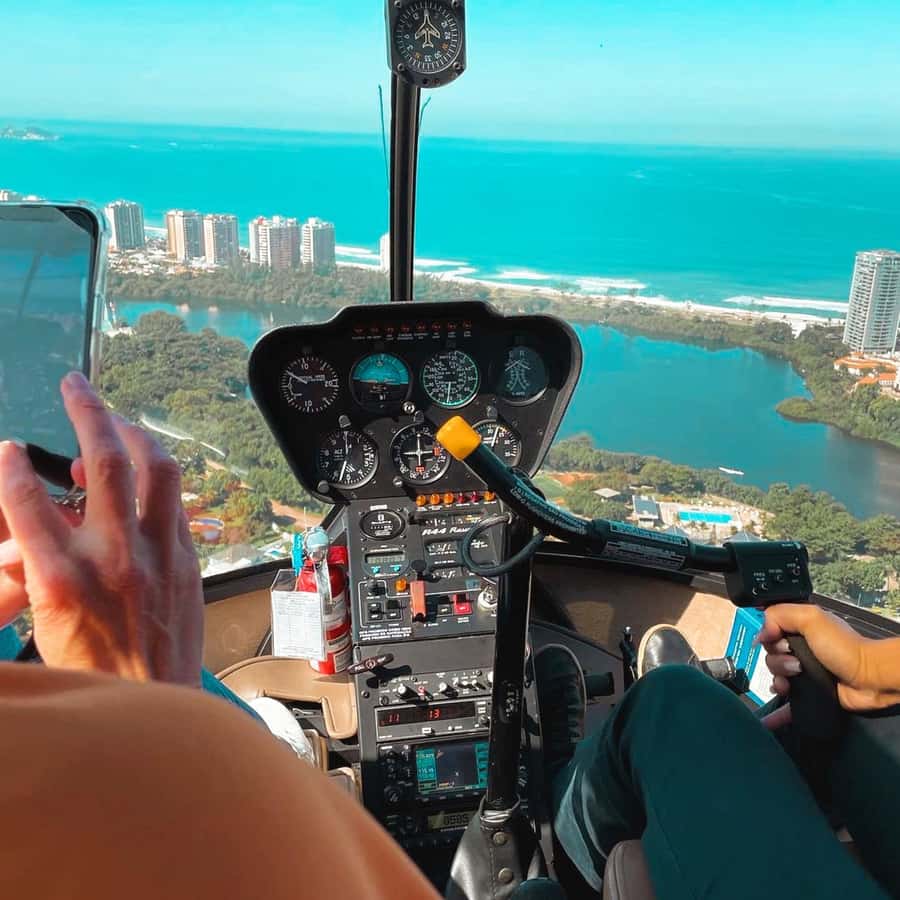 Rio de Janeiro: Private Helicopter Tour - Why Rio makes sense from a helicopter