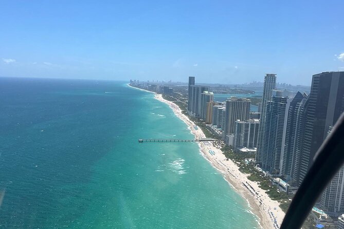 Romantic Miami Helicopter Tour with Champagne for Two - Sunny Isles and North Miami Beach