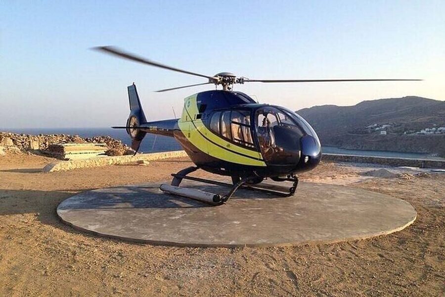 Santorini: 30 Minute Private Helicopter Flight - Oia, Fira, and Firostefani from the air