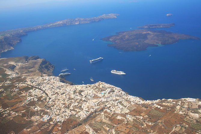 Santorini 30min Helicopter Tour - Hotel pickup makes the timing easier