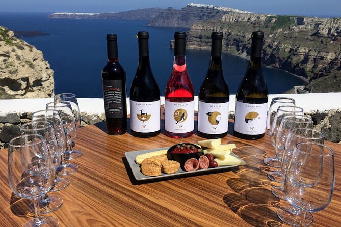 Santorini 360: Helicopter Ride, Must-See Sights & Wine Tasting - The guide can make the flexible format worthwhile
