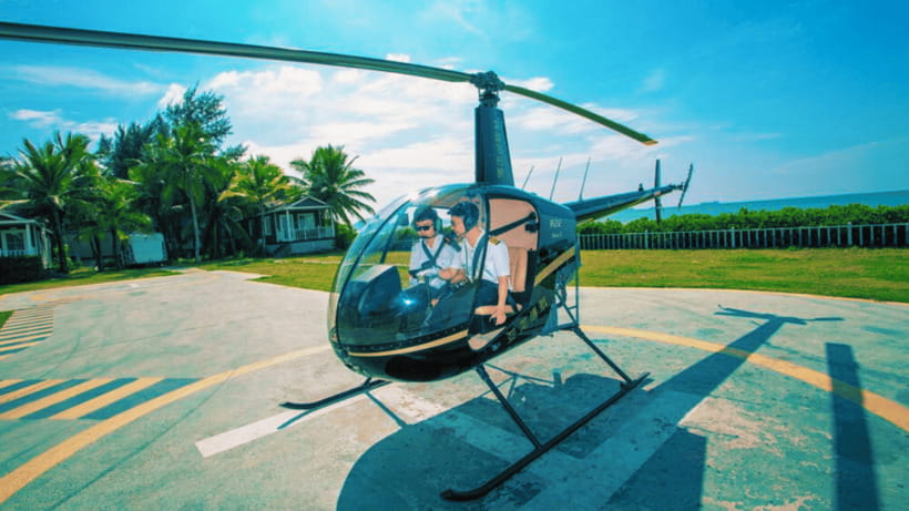 Sanya: Helicopter Tour over Haitang Bay with Atlantis Views - Choosing between 3 km and 15 km