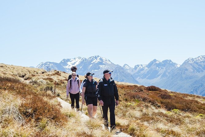 Scenic Helicopter & Kepler Guided Hike from Te Anau with Lunch - Morning tea and lunch on the trail