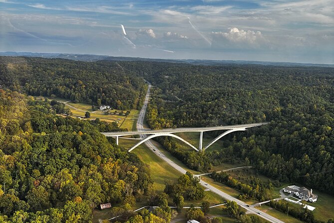 Scenic River & Nature Helicopter Tour from Nashville - A good choice for couples and small celebrations