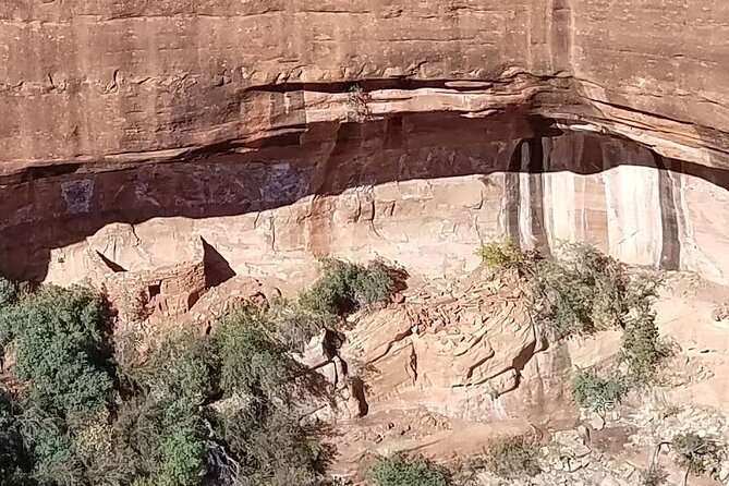 Secret Wilderness (45+ Mile) - Sedona Helicopter Tour - Mescal Mesa, Doe Mountain, and the return over Sedona