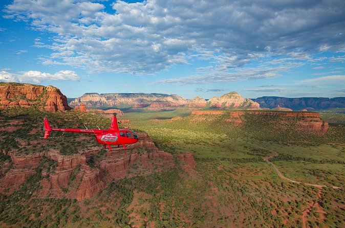 Sedona Helicopter Tour: Wild West Tour - What the pilots add to the experience