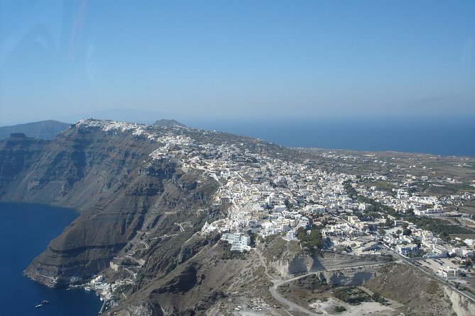 Shared Helicopter Tour Santorini 20 minutes - 2 passengers - Meeting HeliAlpha in Exo Gonia
