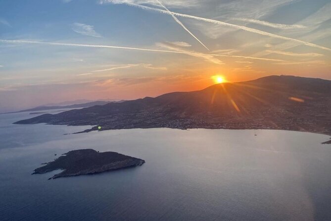 Shared Helicopter Tour Santorini 20 minutes - 2 passengers - Akrotiri Lighthouse and the southern tip
