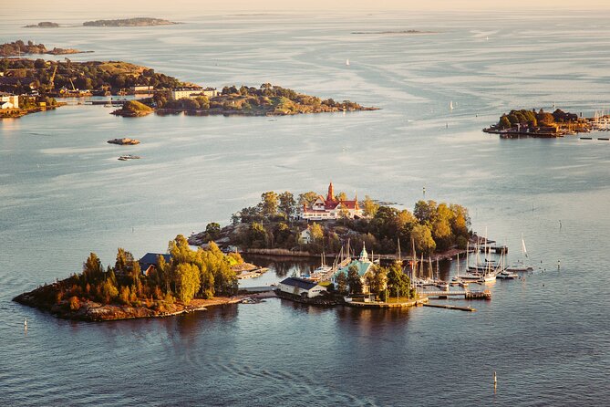 Sightseeing Helicopter Tour in Helsinki 45 Minutes - Churches, Squares, and Helsinki’s Famous Postcard View