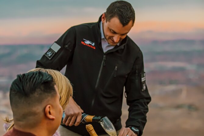 Sunset Red Rock Canyon Helicopter Tour and Champagne Toast - What $273.23 buys you