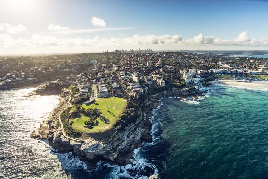 Sydney: 20-Minute Shared Helicopter Ride over Sydney Harbour - From takeoff to the Harbour Bridge