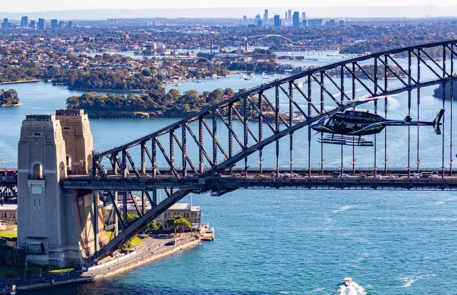 Sydney: 20-Minute Shared Helicopter Ride over Sydney Harbour - The pilot commentary adds real value