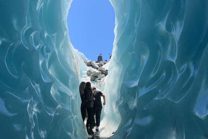 Tasman Glacier Heli-Hike Tour from Queenstown - Reaching Tasman Glacier by helicopter
