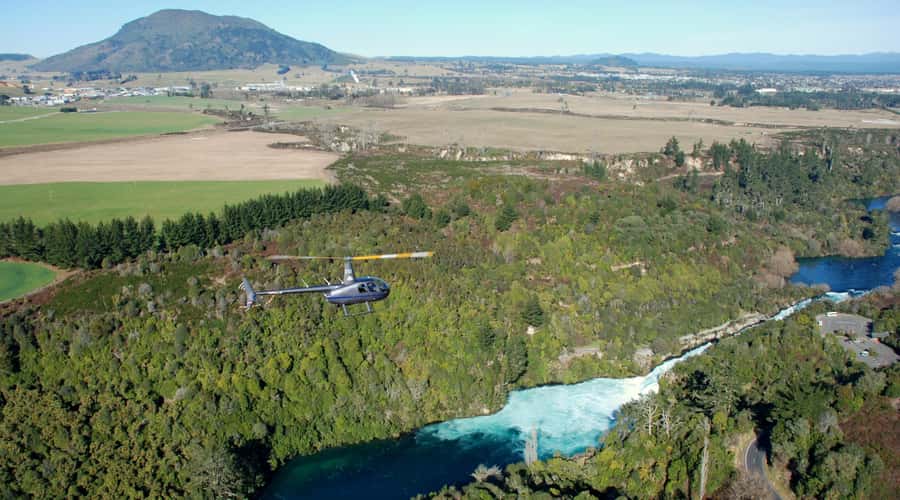 Taupo: Huka Falls Helicopter Ride - Farmland, Fields, and the Waikato River