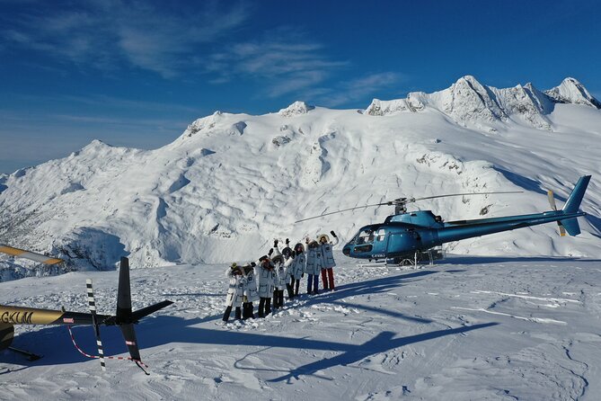 The Sea to Sky Helicopter Sightseeing Tour - The 15-minute glacier landing is the real highlight