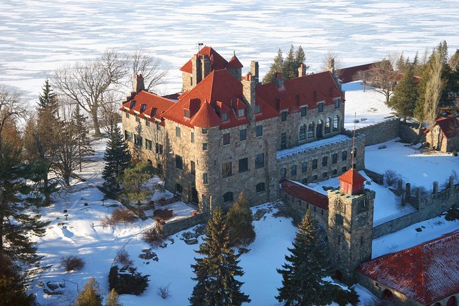 Thousand Islands Two Castle Helicopter Tour - Manhattan Group islands, shipwrecks, and the lighthouse