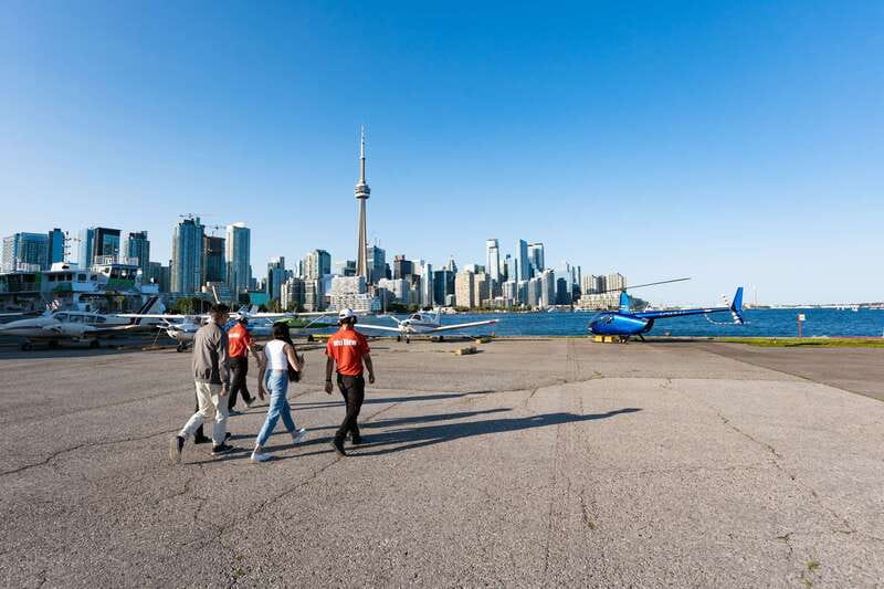 Toronto: City Sightseeing Helicopter Tour - Toronto from 2,000 feet