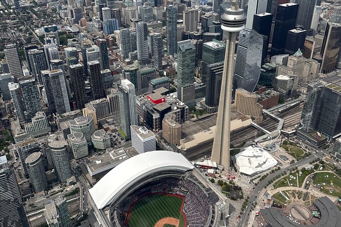 Toronto Skyline Helicopter Tour CN Tower Loop - Finding the Polson Street helipad