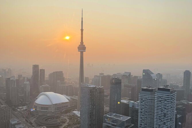 Toronto Skyline Helicopter Tour CN Tower Loop - Who will enjoy this Toronto flight
