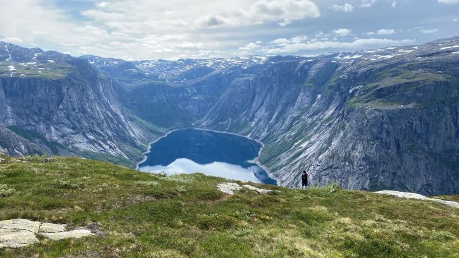 Trolltunga Helicopter & Waterfalss Sightseeing From Bergen - Starting in Bergen and heading toward Hardanger