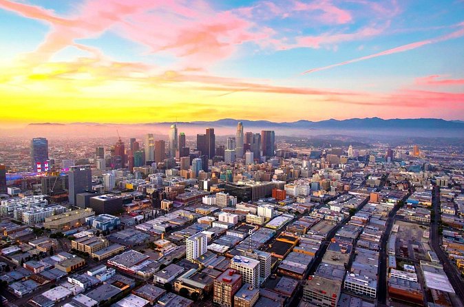 Ultimate Tour of Los Angeles by Helicopter - Price, group size, and real value