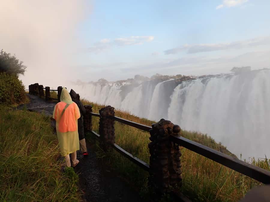 Victoria Falls Helicopter Tour - What this Victoria Falls tour actually offers