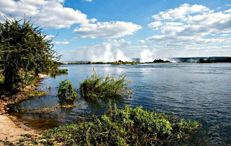 Victoria Falls Helicopter Tour - The 15-minute scenic flight