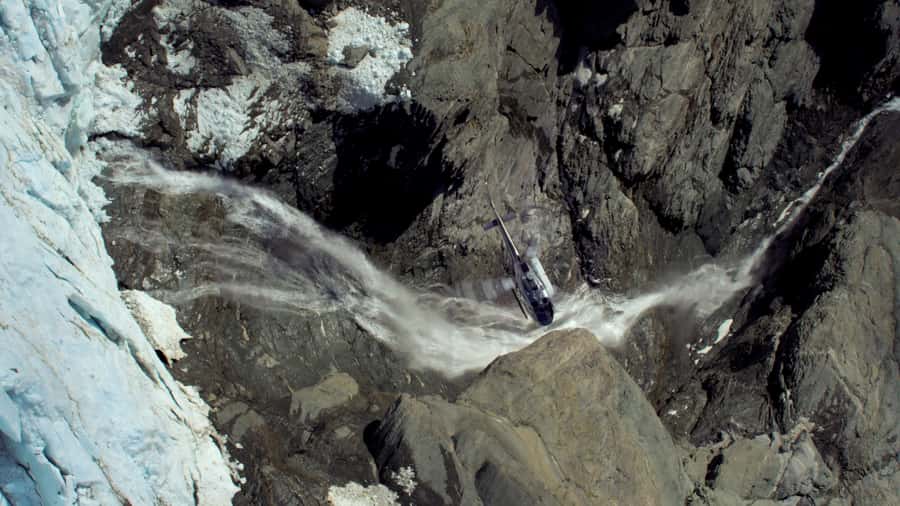 Wānaka: Heli Siberia Max - Helicopter Flight, Hike, Jet Boat - The helicopter route over rivers and glaciers