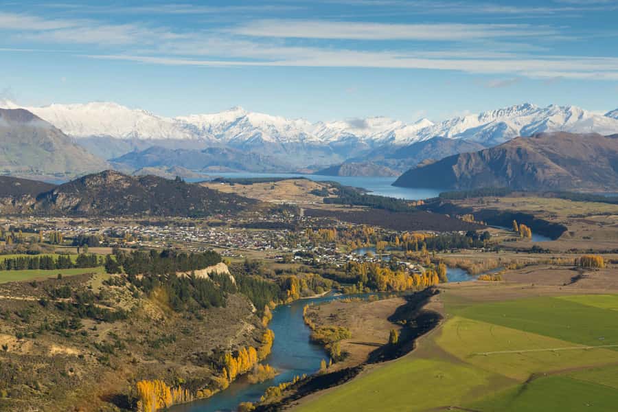 Wānaka: Helicopter Scenic Flight Wānaka Experience - Why the alpine landing makes this flight different