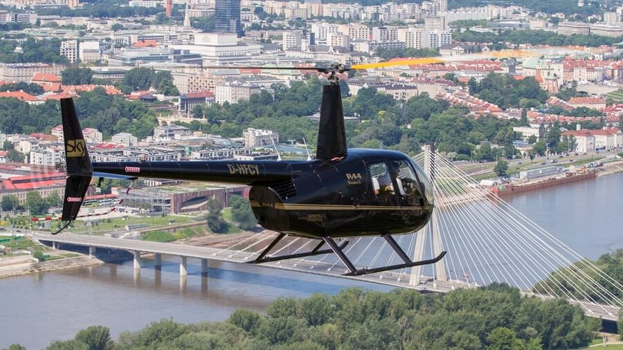 Warsaw: Helicopter Private Tour - Chopin, Belvedere Palace, and the Royal Route from above