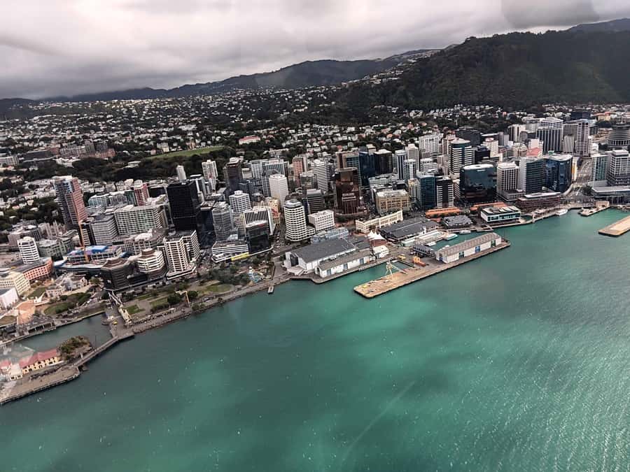 Wellington Helicopter Scenic Flight - Te Papa, The Beehive, and the Cake Tin
