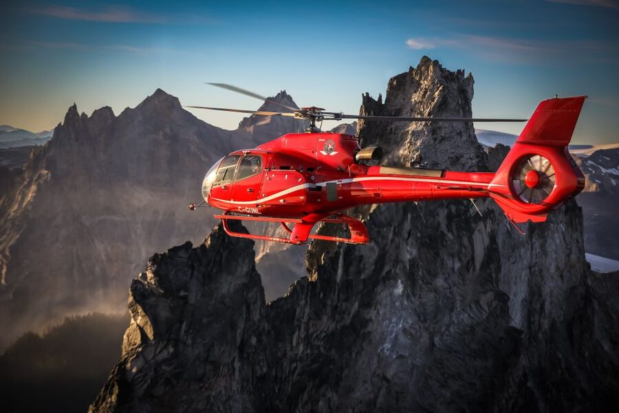 Whistler: Glacier Helicopter Tour and Mountain Landing - The first 20 minutes above Whistler and Blackcomb