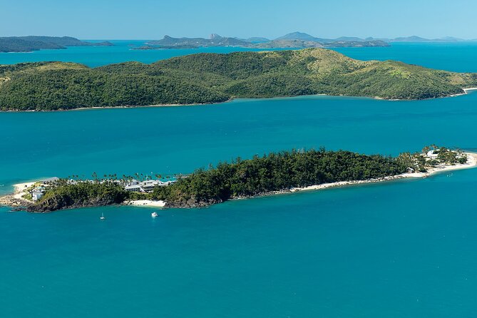 Whitehaven From Above - 30 minute Whitsunday Helicopter Tour - The western side and the return flight