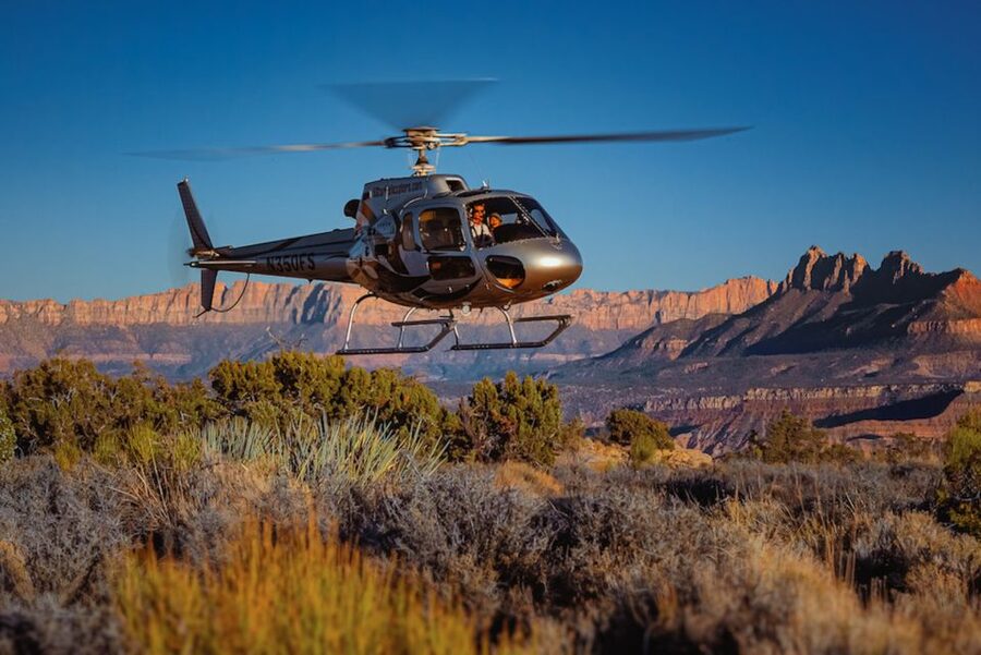 Zion National Park and Canaan Cliffs: Helicopter Tour - West Zion from above